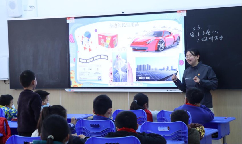 合肥利来w66组织开展“科普进校园 共筑强国梦” 志愿服务活动